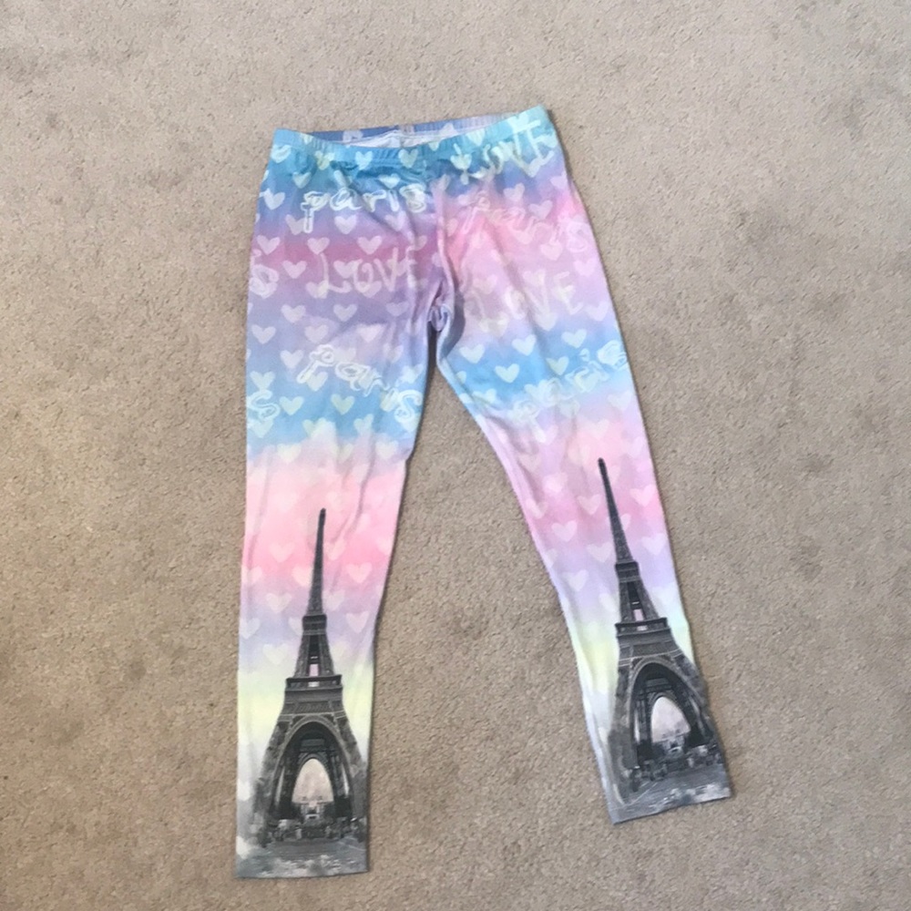 ***$6 for $20****Cute Paris Themed Leggings